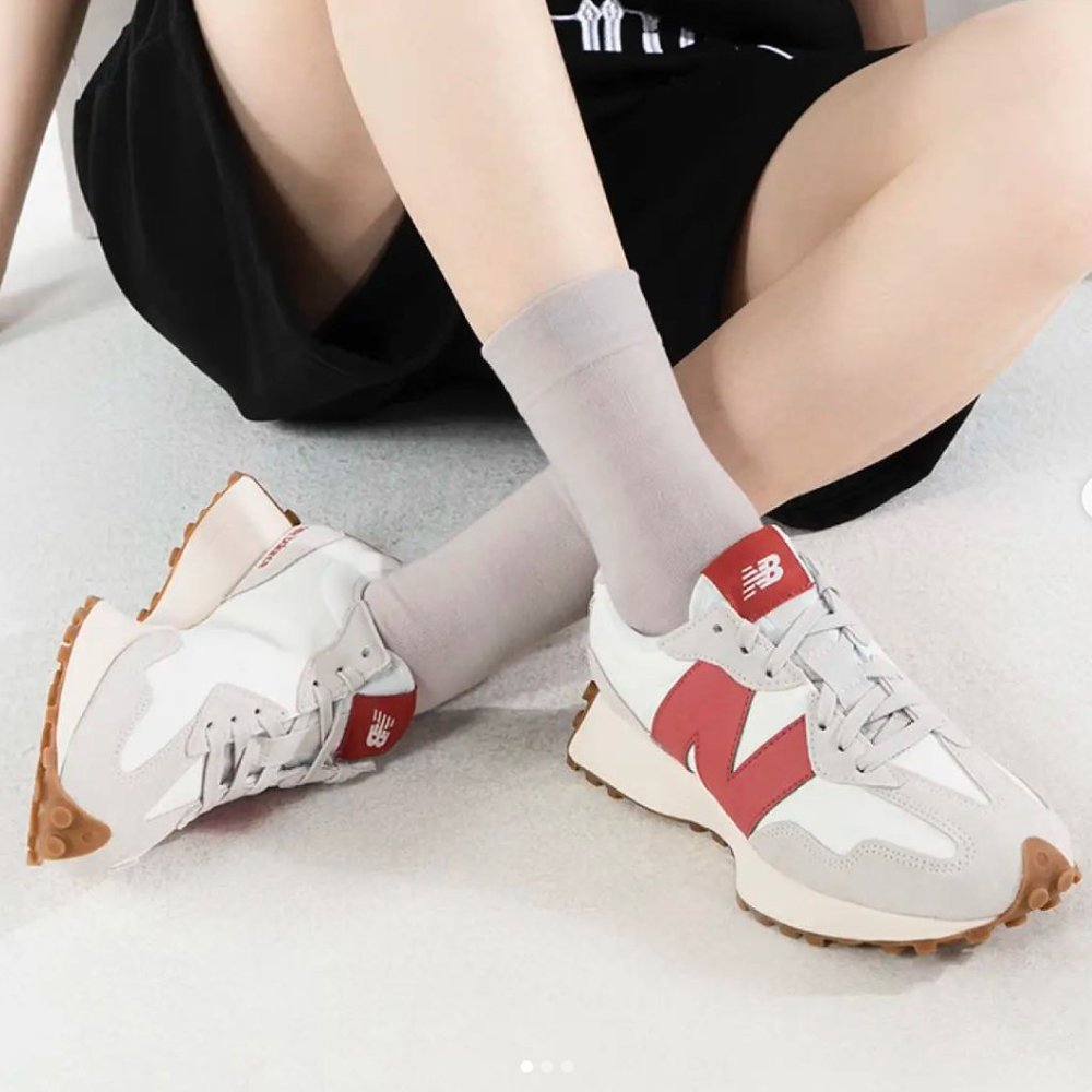 New Balance 327 Womens ~various sizes~ Sneakers Shoes White Watermelon Logo🍉 - Picture 7 of 14